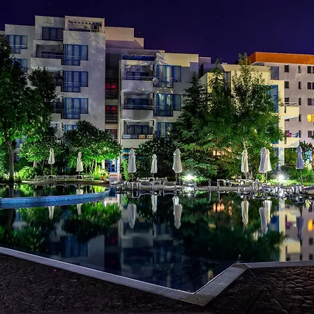 Excelsior 3* サニービーチ