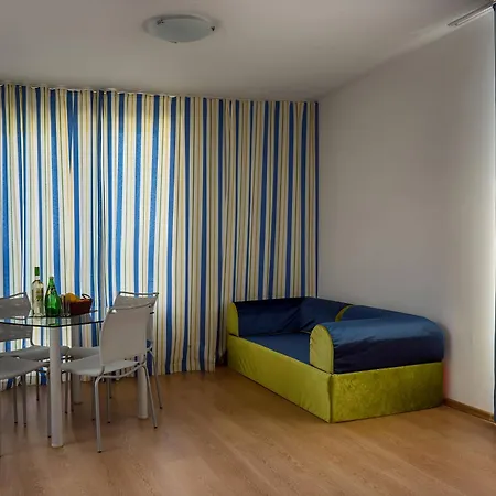 Lejlighed Excelsior 3*